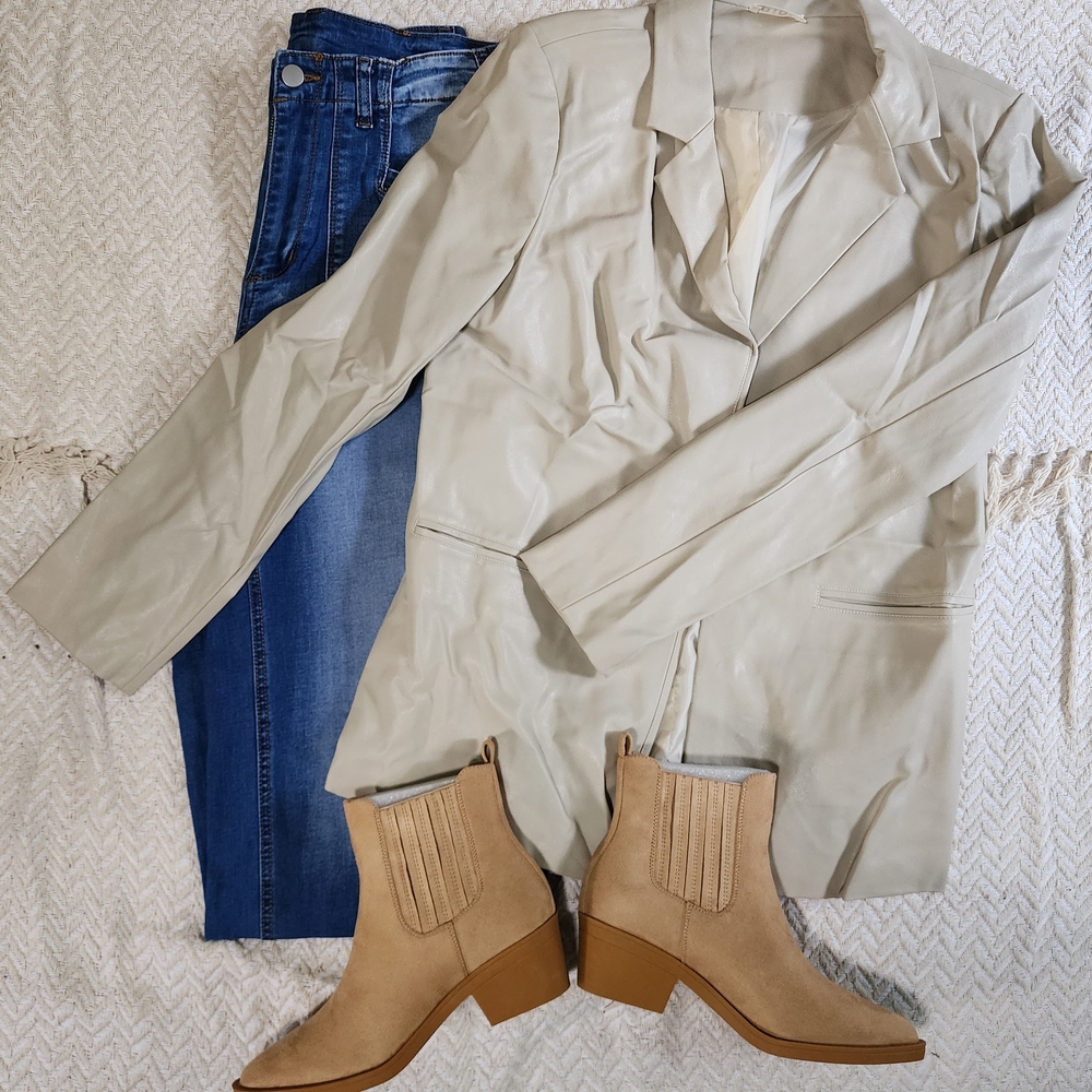 BiBi Beige Khaki Western Tribal Rodeo Pleather Jacket Coat Shacket
